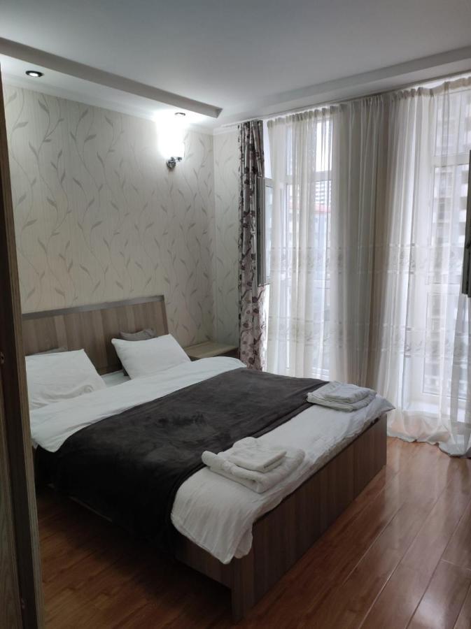 Apartment On Sherif Khimshiashvili Street 15B Batumi Eksteriør bilde