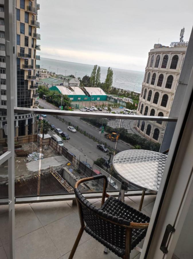 Apartment On Sherif Khimshiashvili Street 15B Batumi Eksteriør bilde