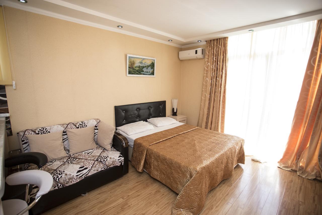 Apartment On Sherif Khimshiashvili Street 15B Batumi Eksteriør bilde