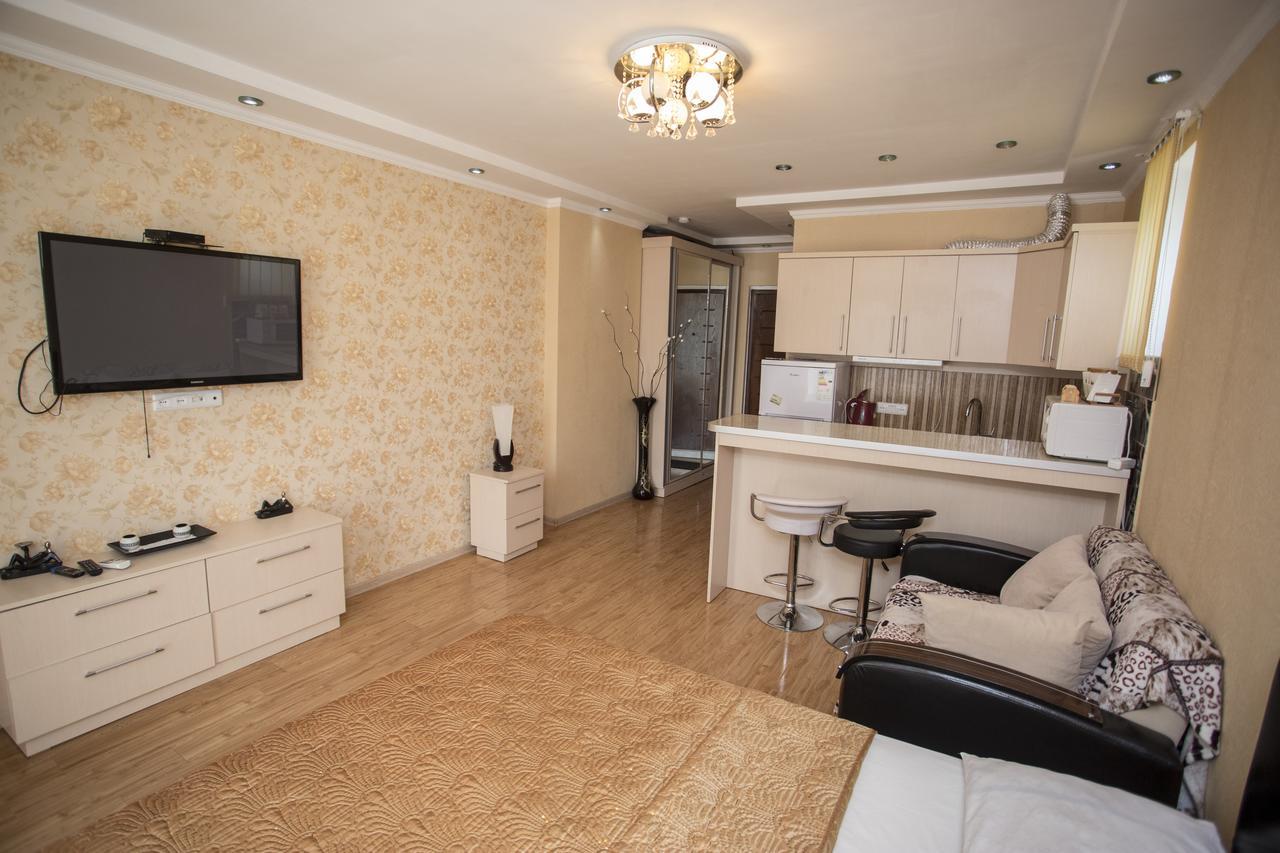 Apartment On Sherif Khimshiashvili Street 15B Batumi Eksteriør bilde
